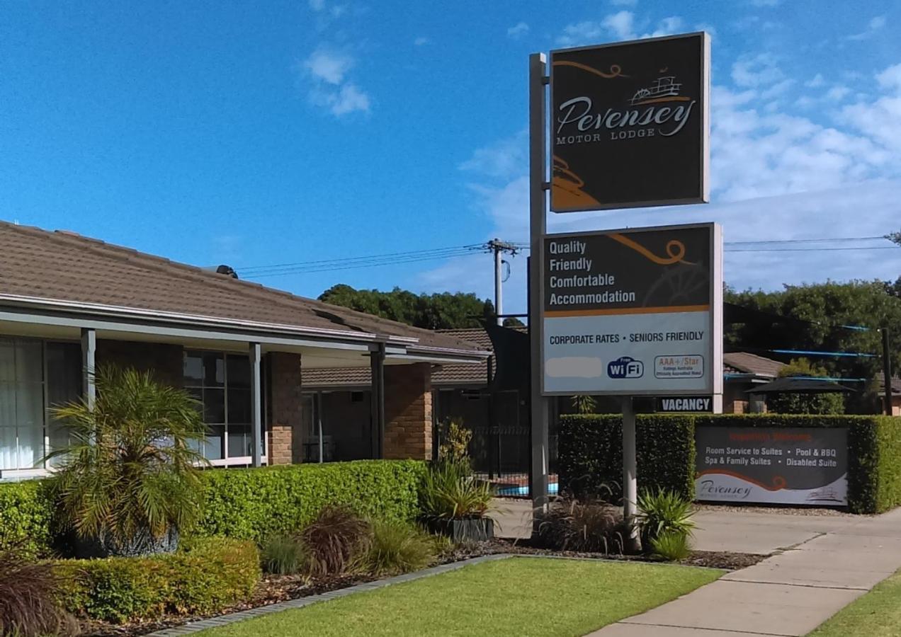 Pevensey Motor Lodge Ечука Екстериор снимка