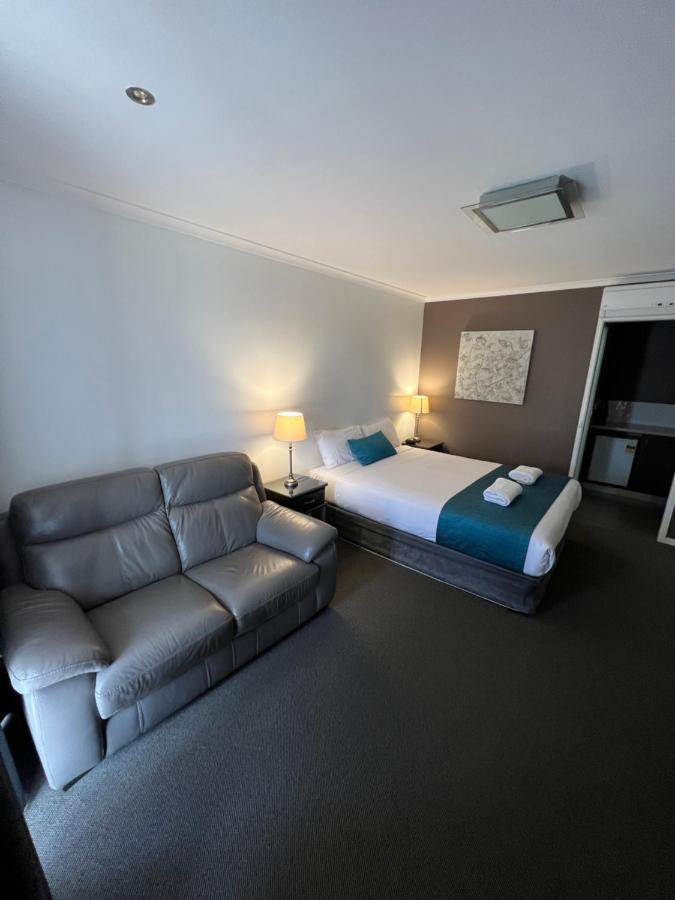 Pevensey Motor Lodge Ечука Екстериор снимка