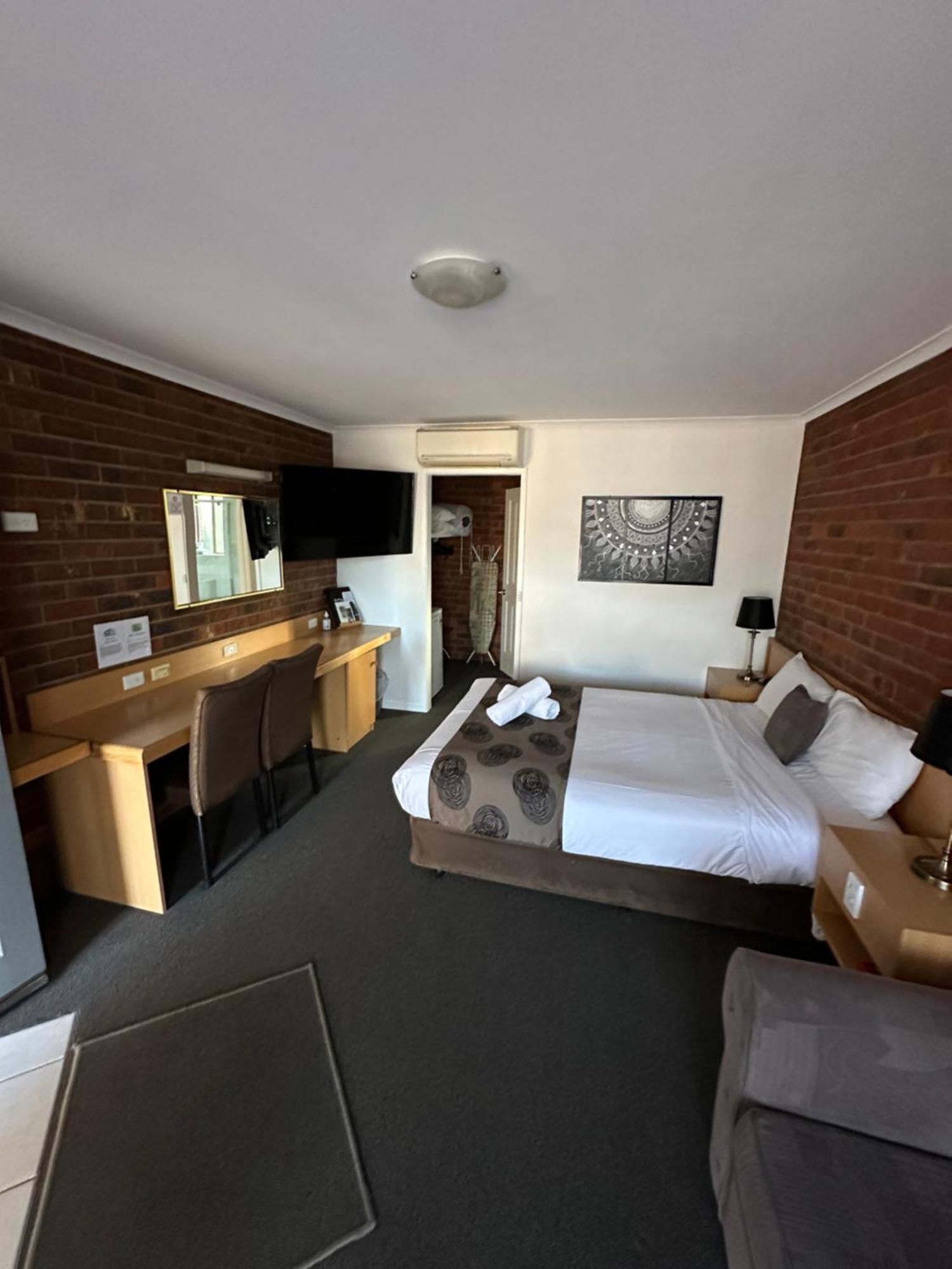 Pevensey Motor Lodge Ечука Екстериор снимка