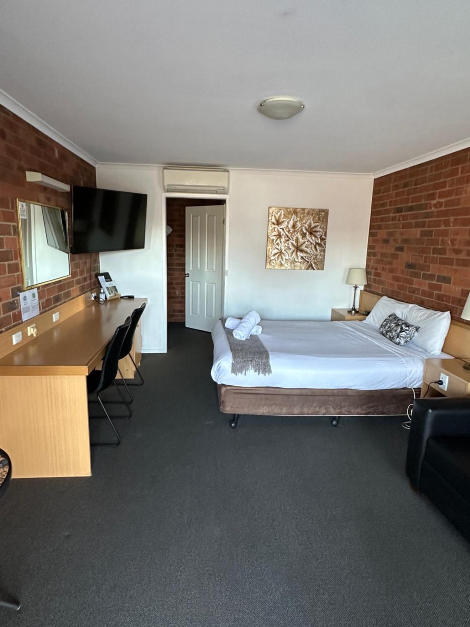 Pevensey Motor Lodge Ечука Екстериор снимка