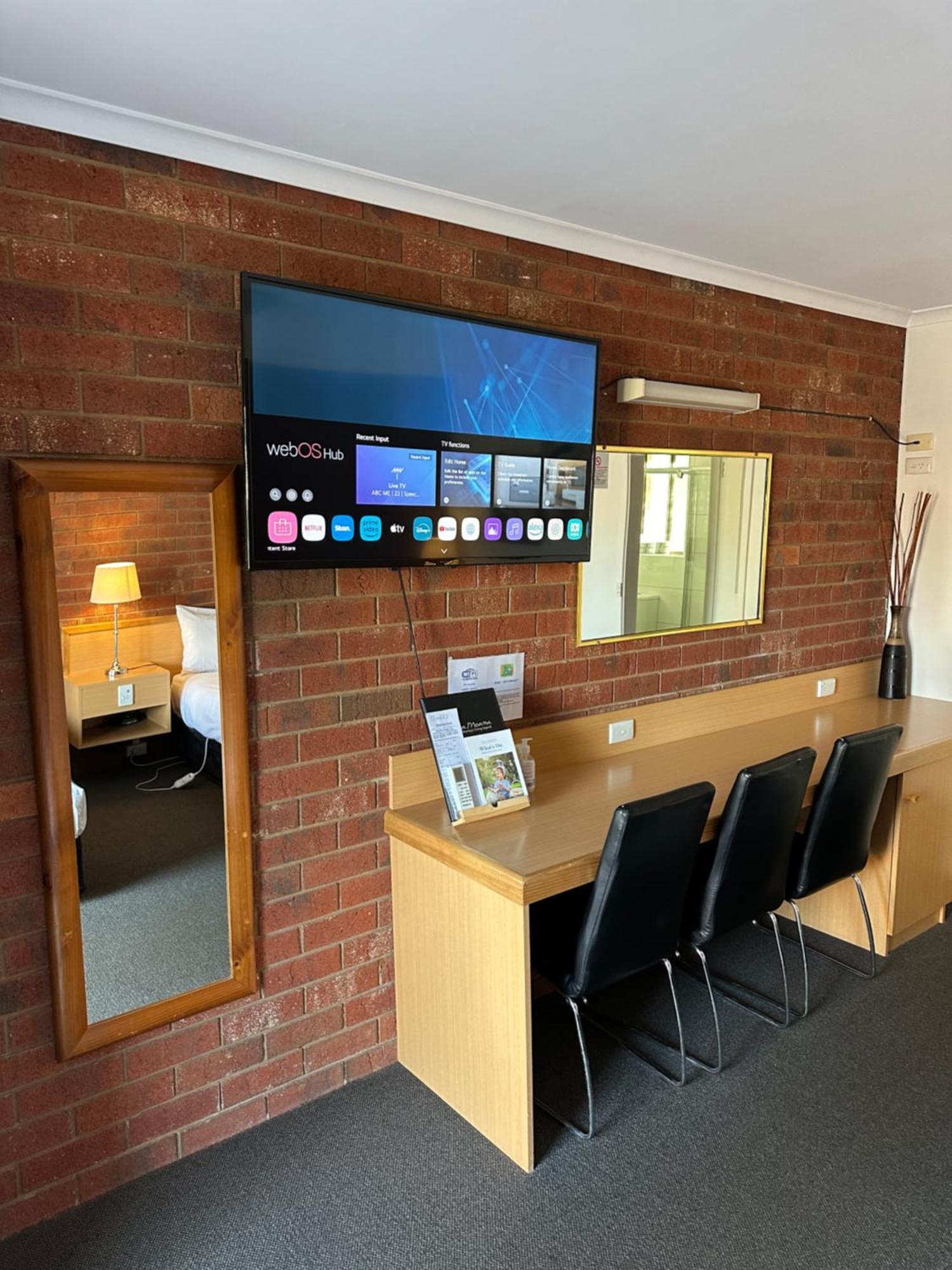 Pevensey Motor Lodge Ечука Екстериор снимка