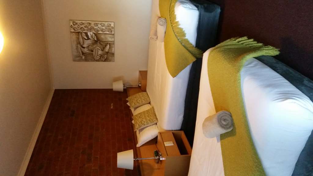 Pevensey Motor Lodge Ечука Стая снимка