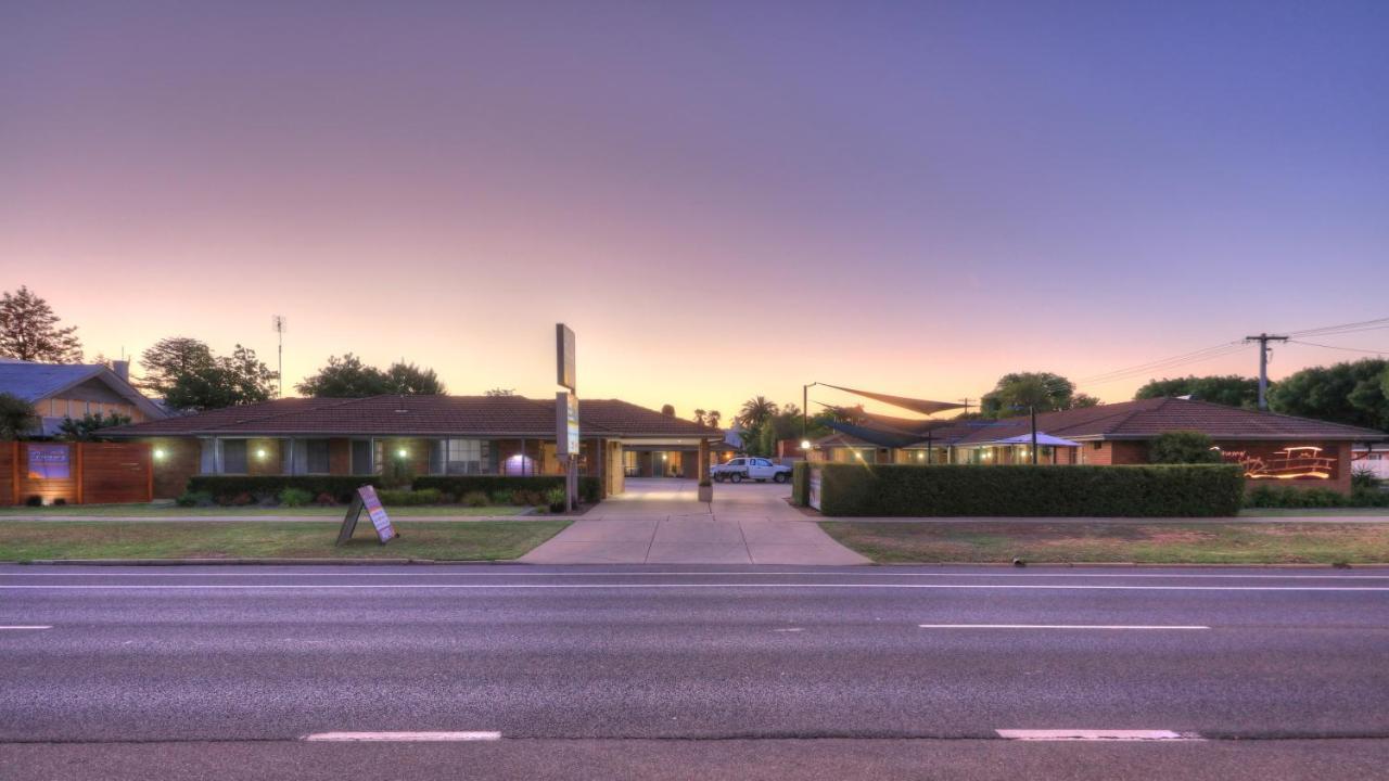 Pevensey Motor Lodge Ечука Екстериор снимка