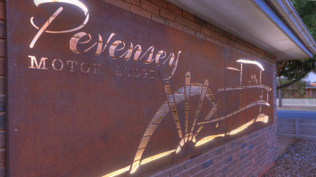 Pevensey Motor Lodge Ечука Екстериор снимка