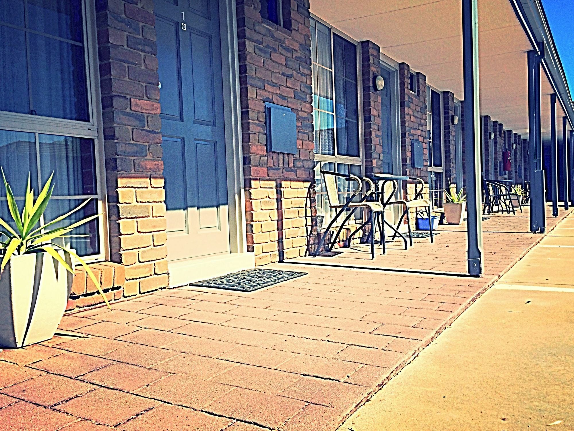 Pevensey Motor Lodge Ечука Екстериор снимка